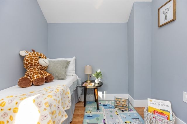 17 Scott St., New Bedford, MA 02744