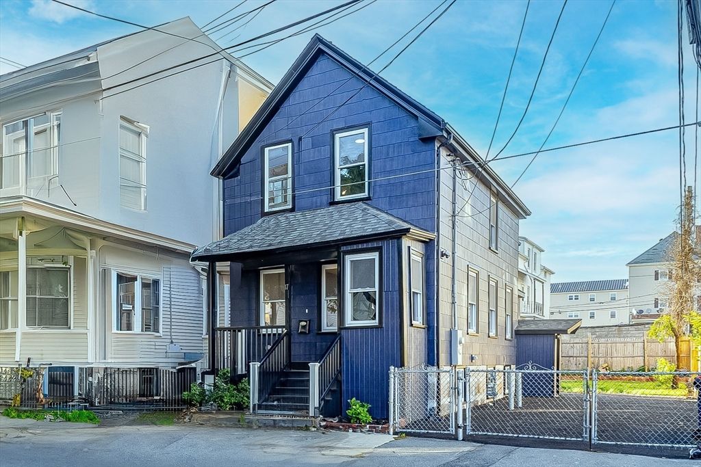 17 Scott St., New Bedford, MA 02744