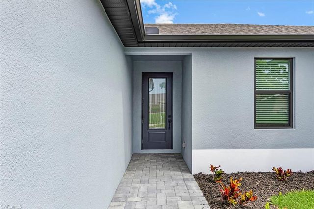309 SW Trafalgar PKWY, Cape Coral, FL 33991