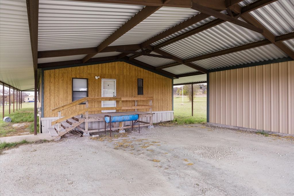 6931 Tin Top Highway, Weatherford, TX 76087