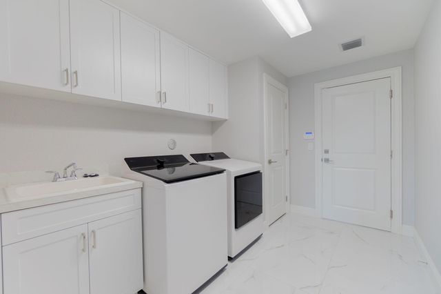 6950 NW 27th Avenue, Boca Raton, FL 33496