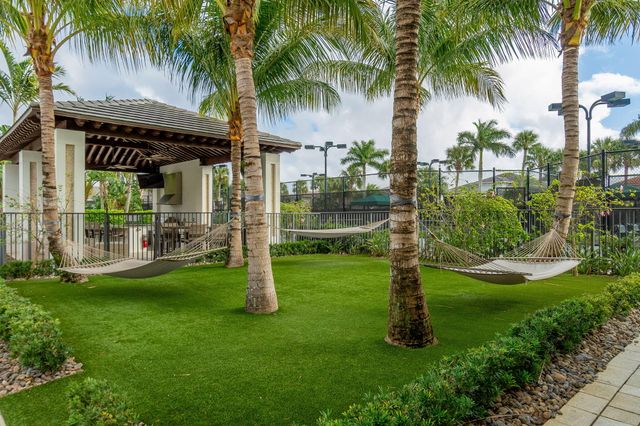 6950 NW 27th Avenue, Boca Raton, FL 33496