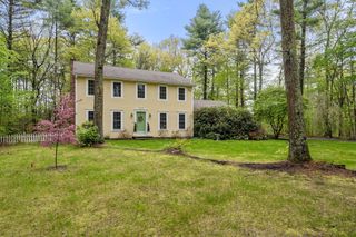 731 Chicopee Row, Groton, MA 01450