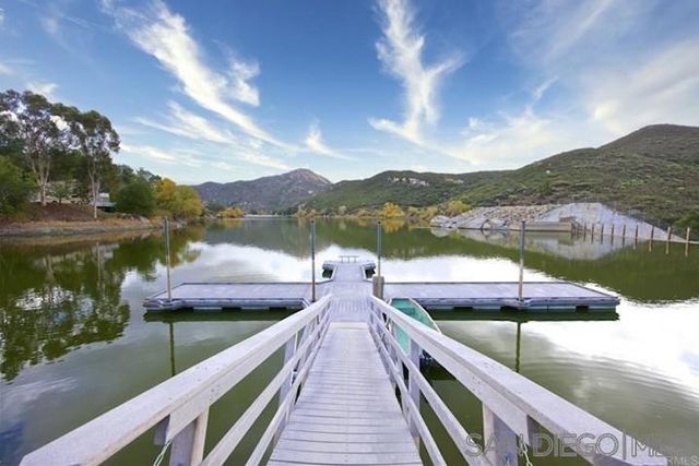 2736 Via Chinarros, Alpine, CA 91901