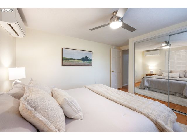 88165 HUSTON Rd, Veneta, OR 97487