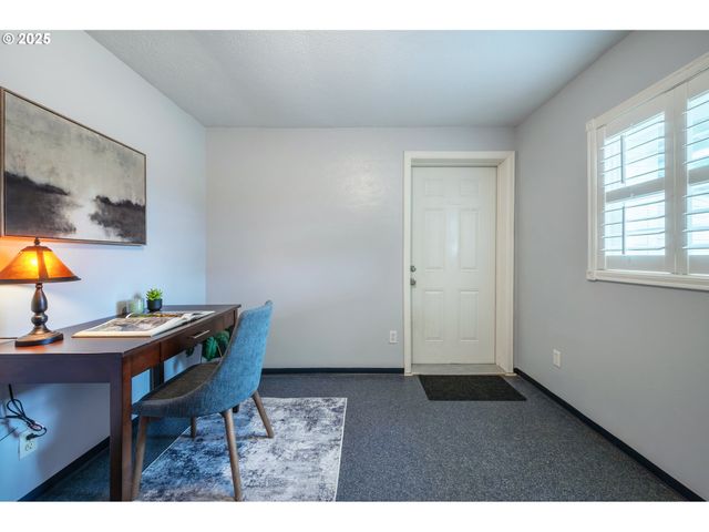 88165 HUSTON Rd, Veneta, OR 97487