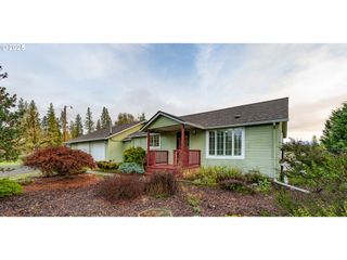 88165 HUSTON Rd, Veneta, OR 97487