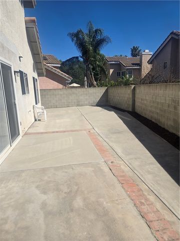 13747 Cabrillo Court, Fontana, CA 92336
