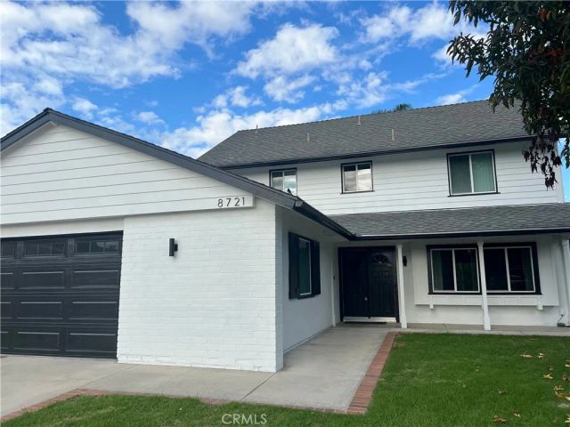 8721 Squires, Huntington Beach, CA 92646