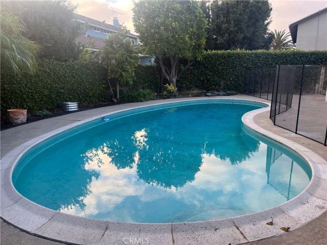 8721 Squires, Huntington Beach, CA 92646