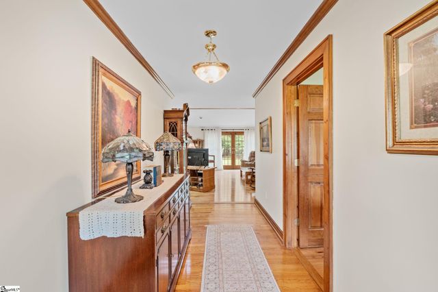 1100 Pine Knoll, Pendleton, SC 29670
