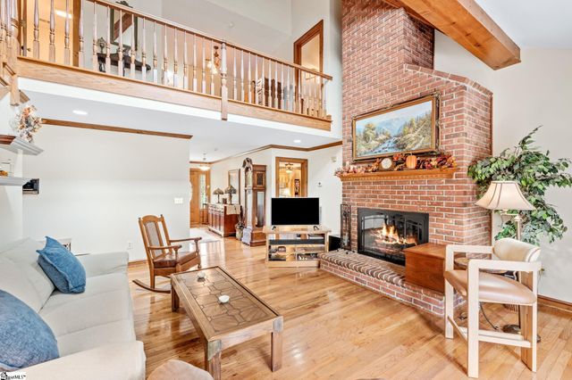 1100 Pine Knoll, Pendleton, SC 29670