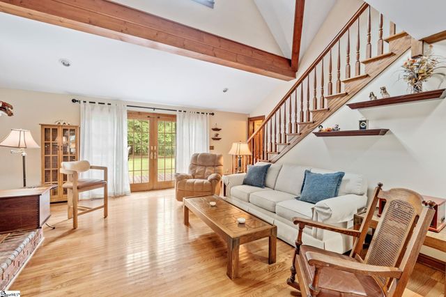 1100 Pine Knoll, Pendleton, SC 29670
