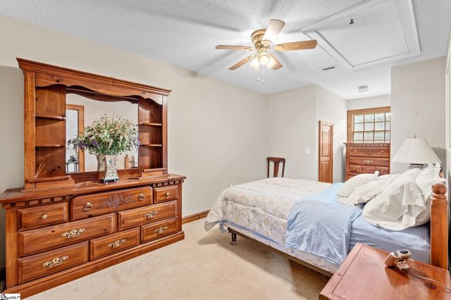 1100 Pine Knoll, Pendleton, SC 29670