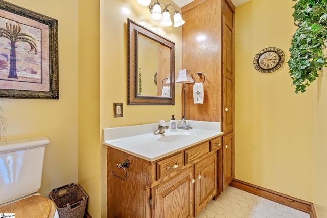 1100 Pine Knoll, Pendleton, SC 29670