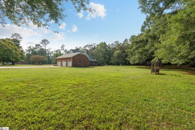 1100 Pine Knoll, Pendleton, SC 29670
