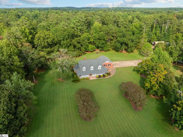 1100 Pine Knoll, Pendleton, SC 29670