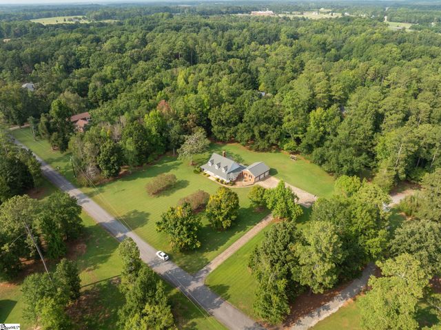 1100 Pine Knoll, Pendleton, SC 29670