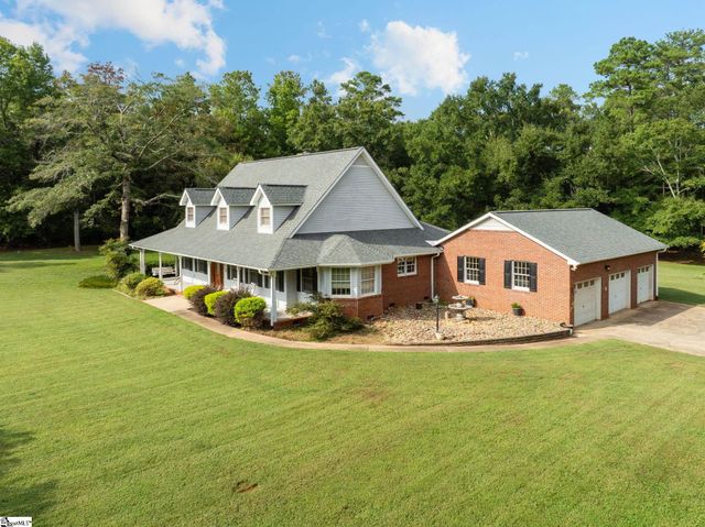 1100 Pine Knoll, Pendleton, SC 29670