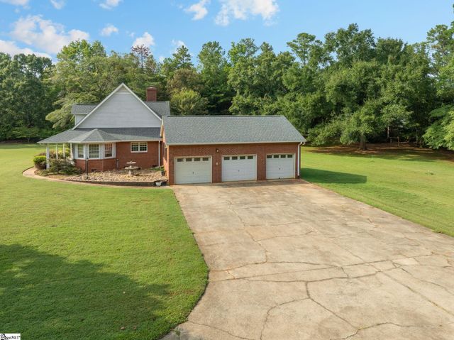 1100 Pine Knoll, Pendleton, SC 29670