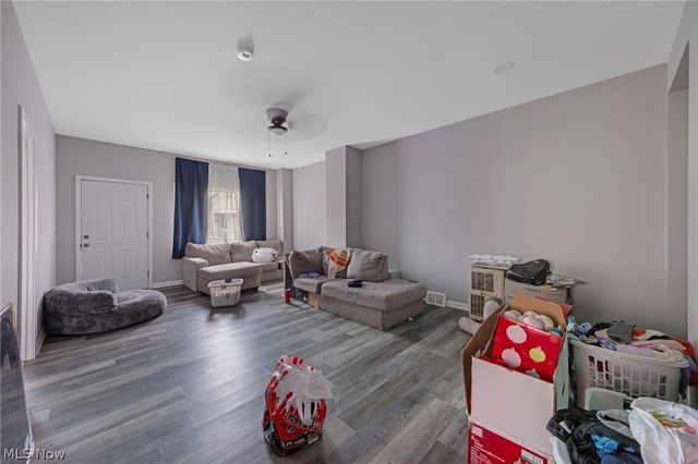 3469 W 45th Street, Cleveland, OH 44102