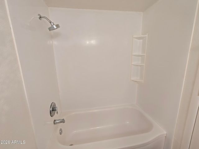 2557 W ROSE Lane 204, Phoenix, AZ 85017