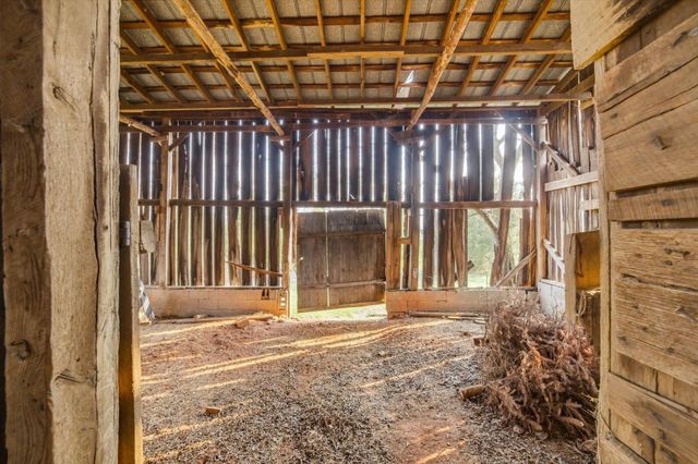 194 Carson Road, Sweetwater, TN 37874