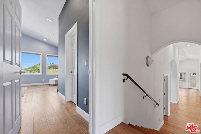 30429 Morning View Drive, Malibu, CA 90265