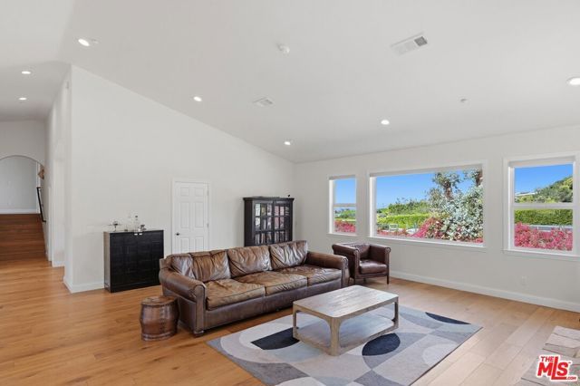 30429 Morning View Drive, Malibu, CA 90265