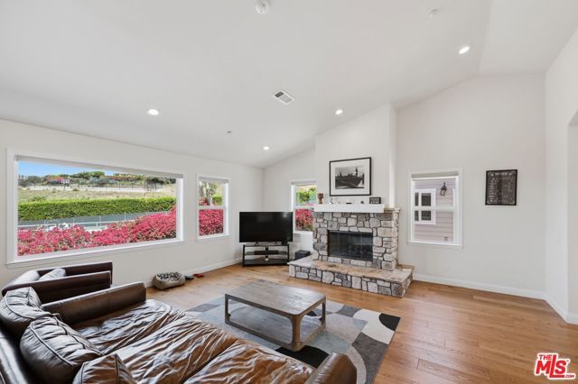 30429 Morning View Drive, Malibu, CA 90265