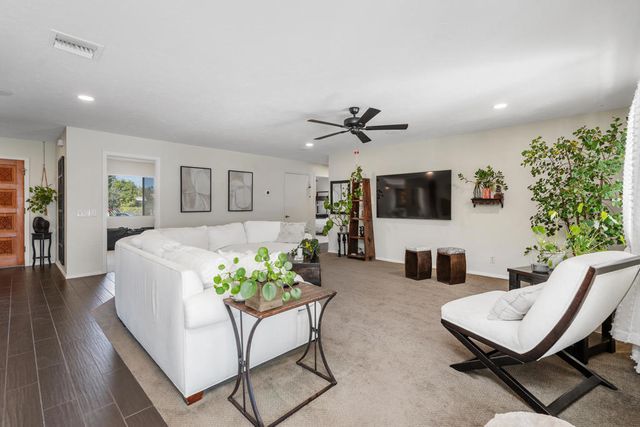 73915 Mountain View Avenue, Palm Desert, CA 92260