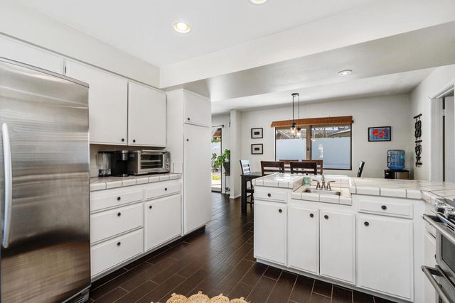 73915 Mountain View Avenue, Palm Desert, CA 92260