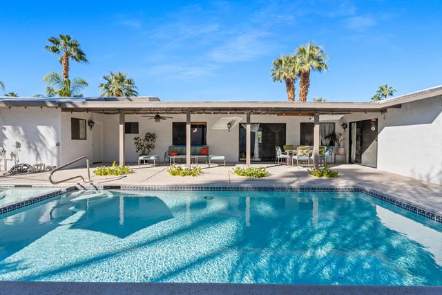 73915 Mountain View Avenue, Palm Desert, CA 92260