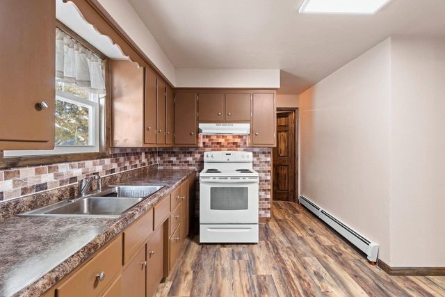 906 MIRA AVENUE, Crivitz, WI 54114