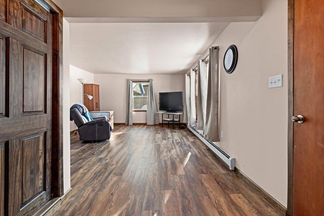 906 MIRA AVENUE, Crivitz, WI 54114