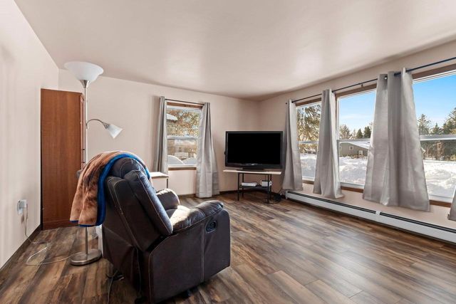 906 MIRA AVENUE, Crivitz, WI 54114