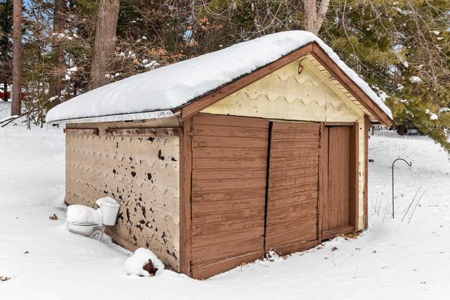 906 MIRA AVENUE, Crivitz, WI 54114