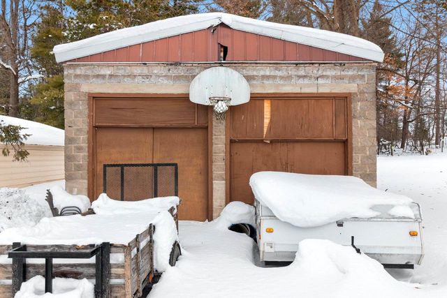 906 MIRA AVENUE, Crivitz, WI 54114