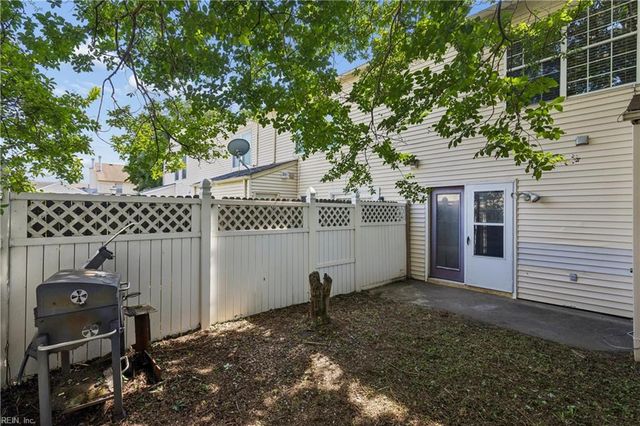 4407 River Shore RD, Portsmouth, VA 23703