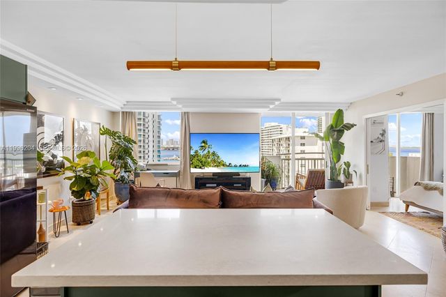 1621 Bay Rd 802, Miami Beach, FL 33139