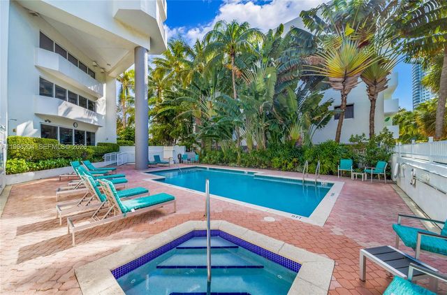 1621 Bay Rd 802, Miami Beach, FL 33139