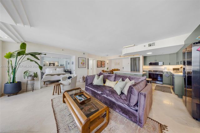 1621 Bay Rd 802, Miami Beach, FL 33139