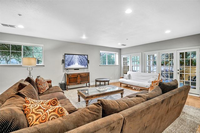 10040 Little Horn Circle, Frisco, TX 75035
