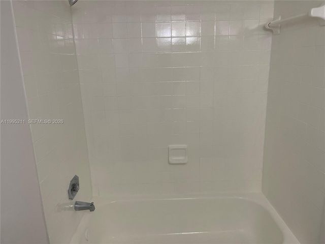 3199 Foxcroft Rd 110, Miramar, FL 33025