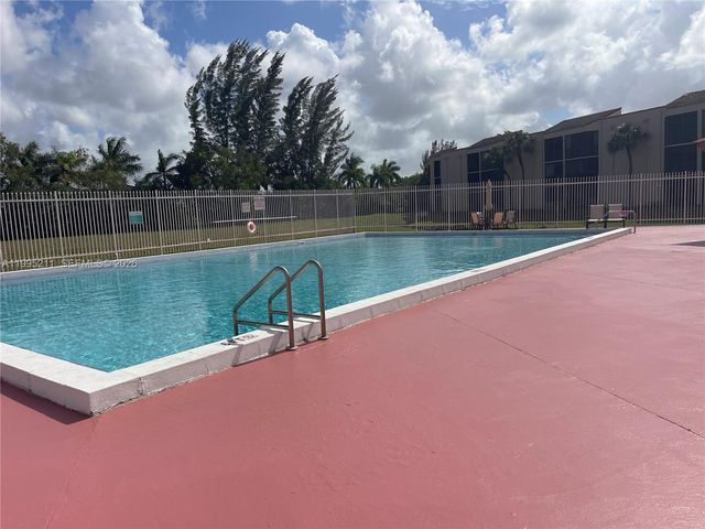 3199 Foxcroft Rd 110, Miramar, FL 33025