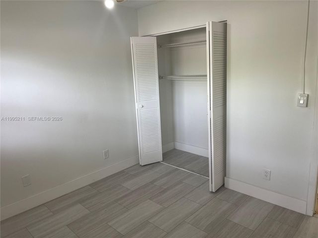 3199 Foxcroft Rd 110, Miramar, FL 33025