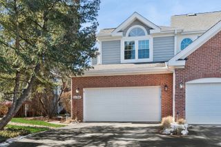 2S744 Lakeside Drive, Glen Ellyn, IL 60137