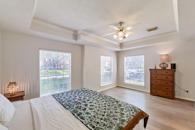 2513 La Rochelle Court, Seabrook, TX 77586