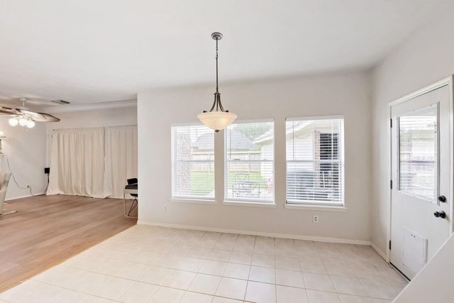 2513 La Rochelle Court, Seabrook, TX 77586