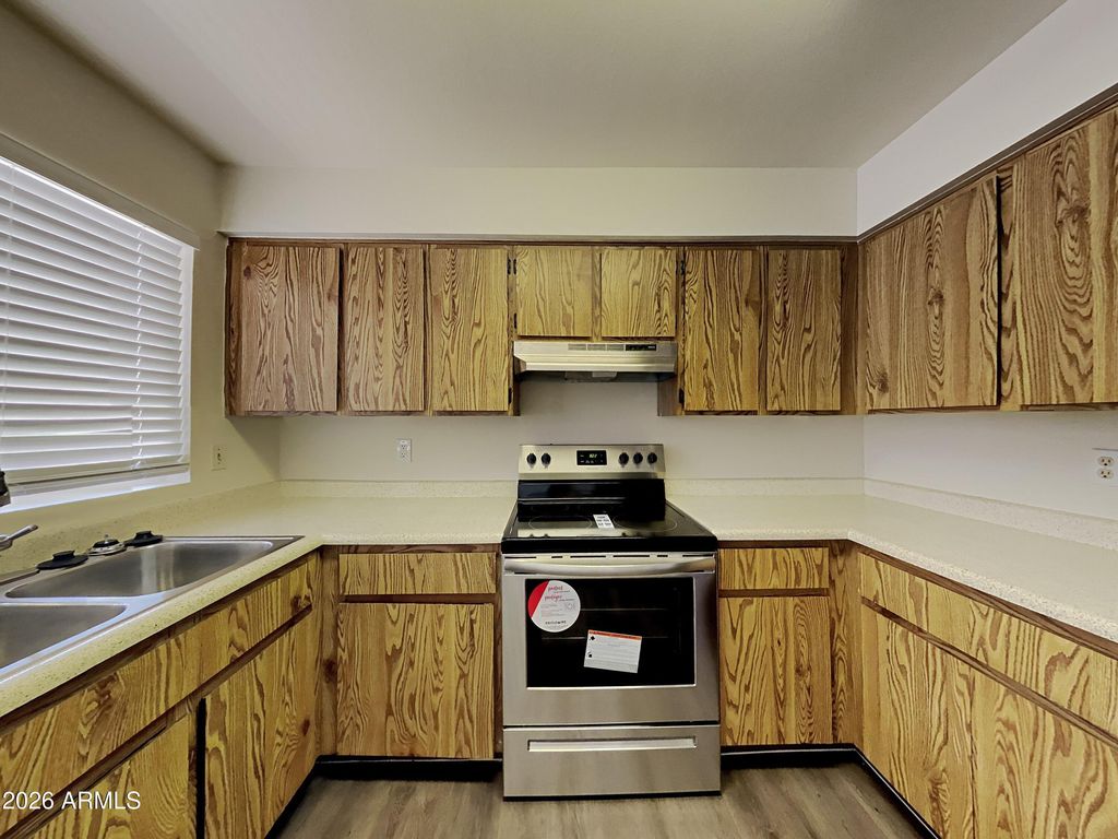 7034 W PURDUE Avenue, Peoria, AZ 85345 — photo 3